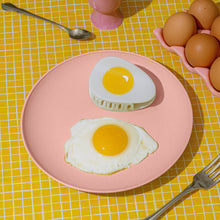 Load image into Gallery viewer, Jenny Lemons - Midi Egg Hair Claw