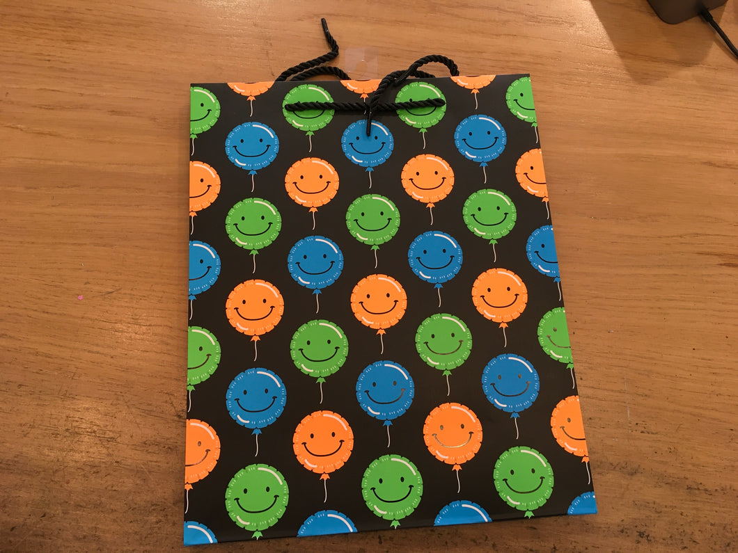 Smiley Face Gift Bag - Elum