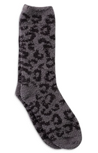 Load image into Gallery viewer, Barefoot Dreams CozyChic Women&#39;s Barefoot in the Wild socks
