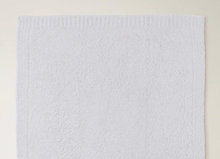 Load image into Gallery viewer, Barefoot Dreams Stroller Blanket. Receiving Blanket