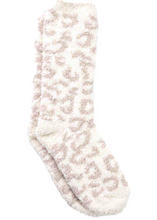 Load image into Gallery viewer, Barefoot Dreams CozyChic Women&#39;s Barefoot in the Wild socks