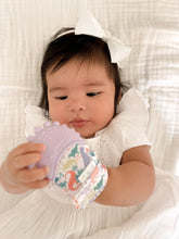 Load image into Gallery viewer, Itzy Ritzy - Itzy Mitt™ Silicone Teething Mitts