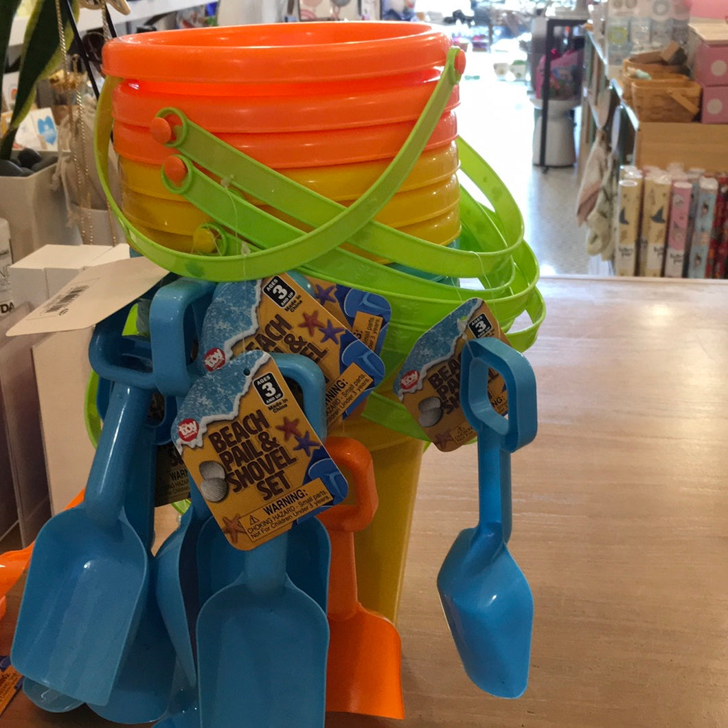 Beach Pail & Shovel - bucket