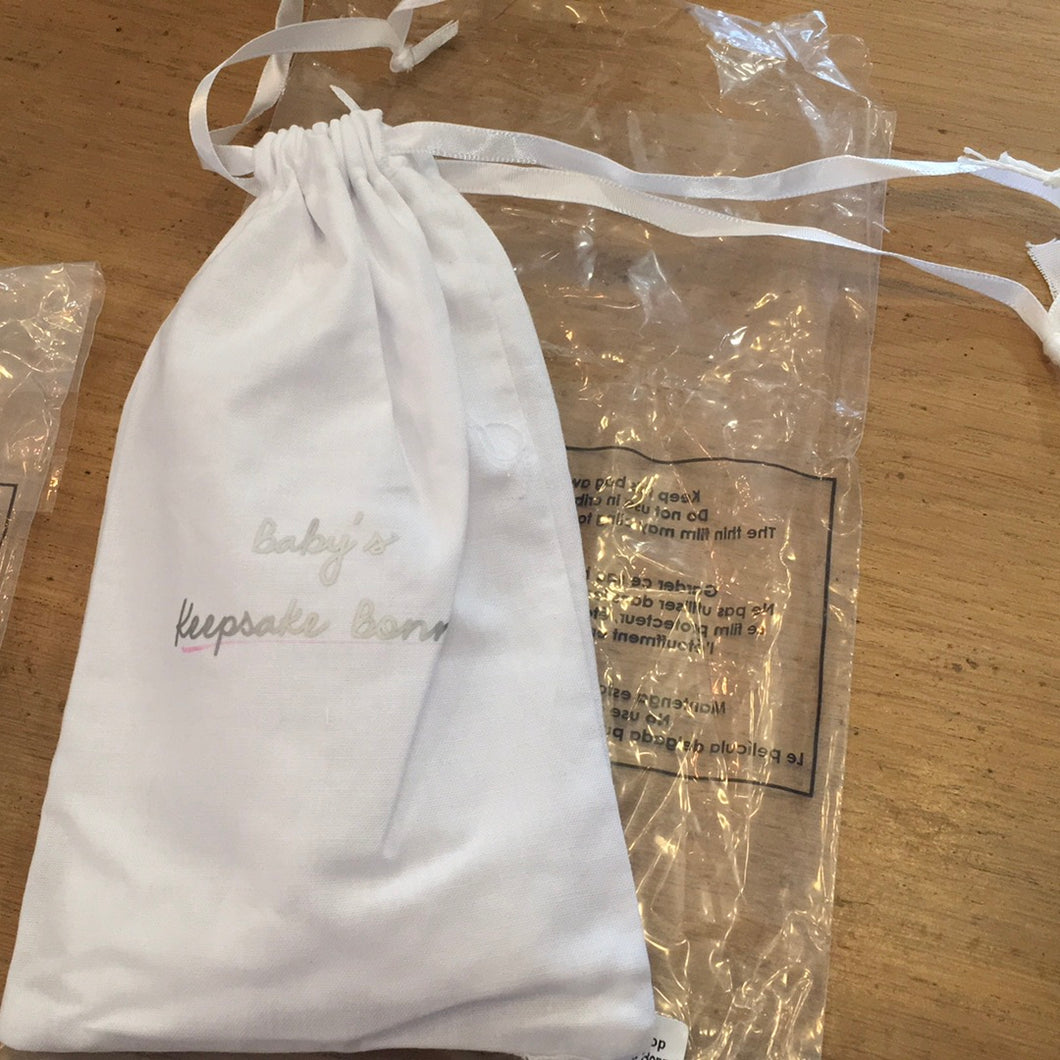 Baby’s keepsake bonnet